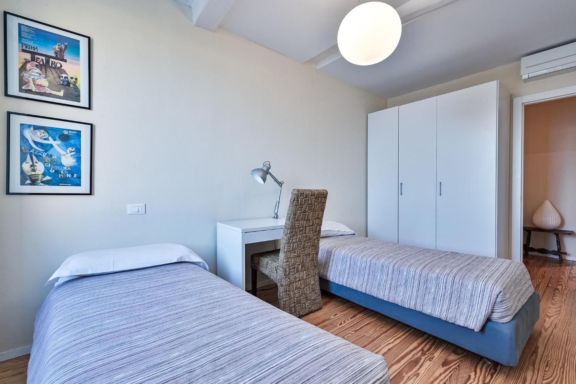 Baian Apartment Genua