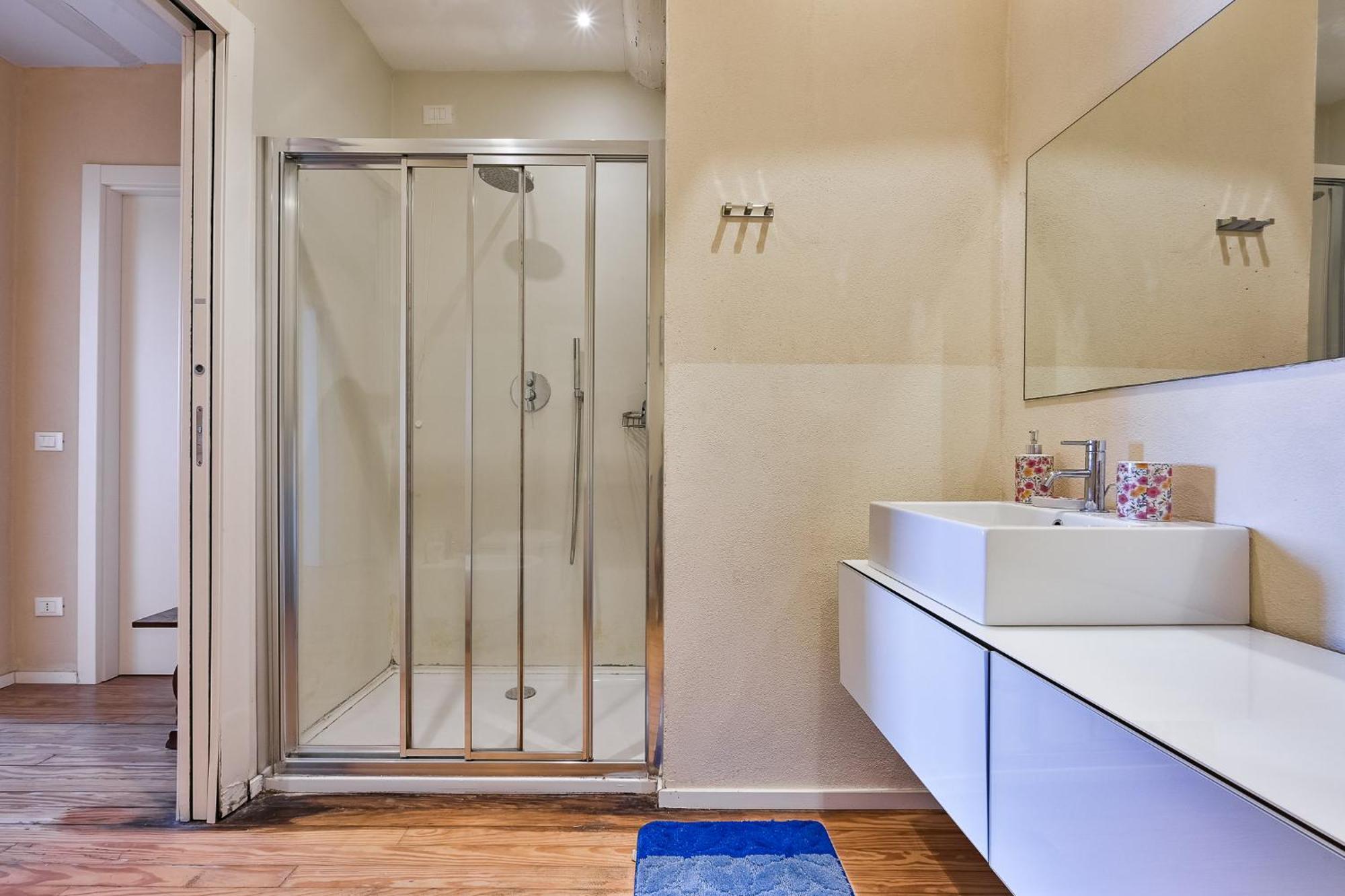 Apartment Baian Genua