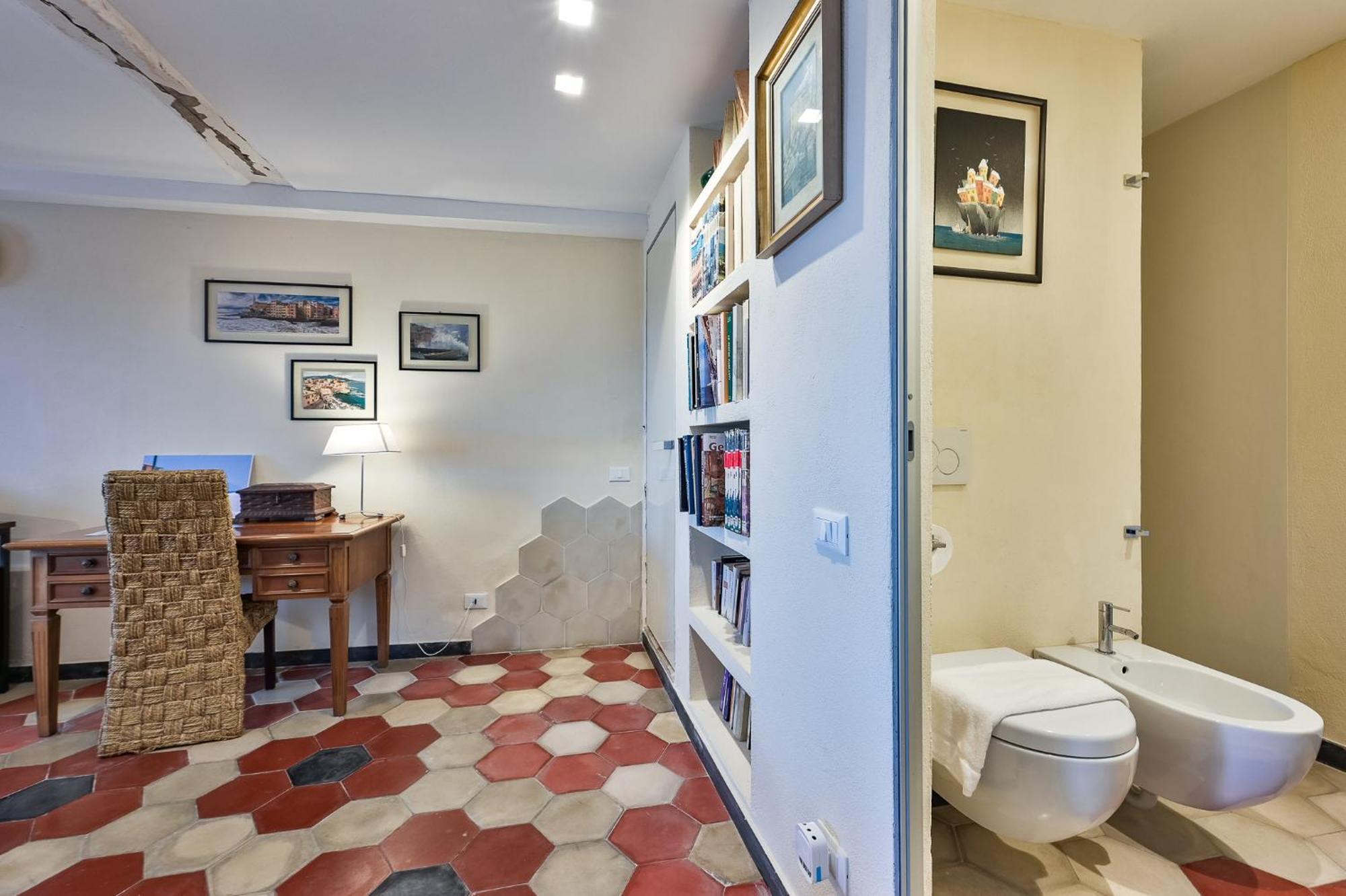 Baian Apartment Genua