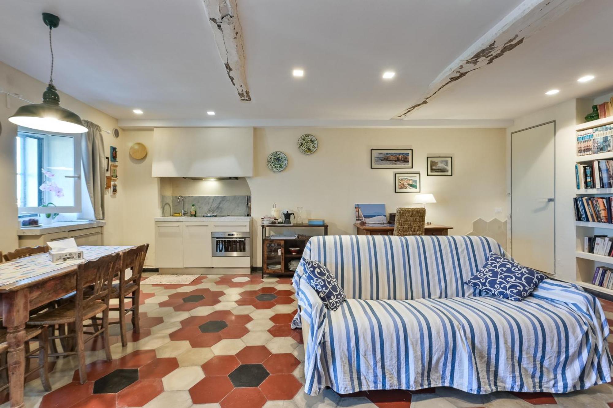 Apartment Baian