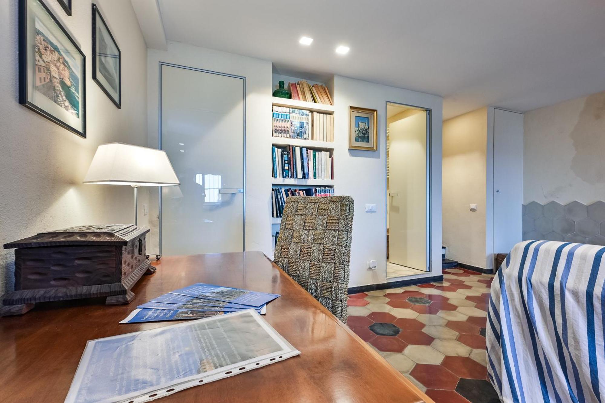 Baian Apartment Genua